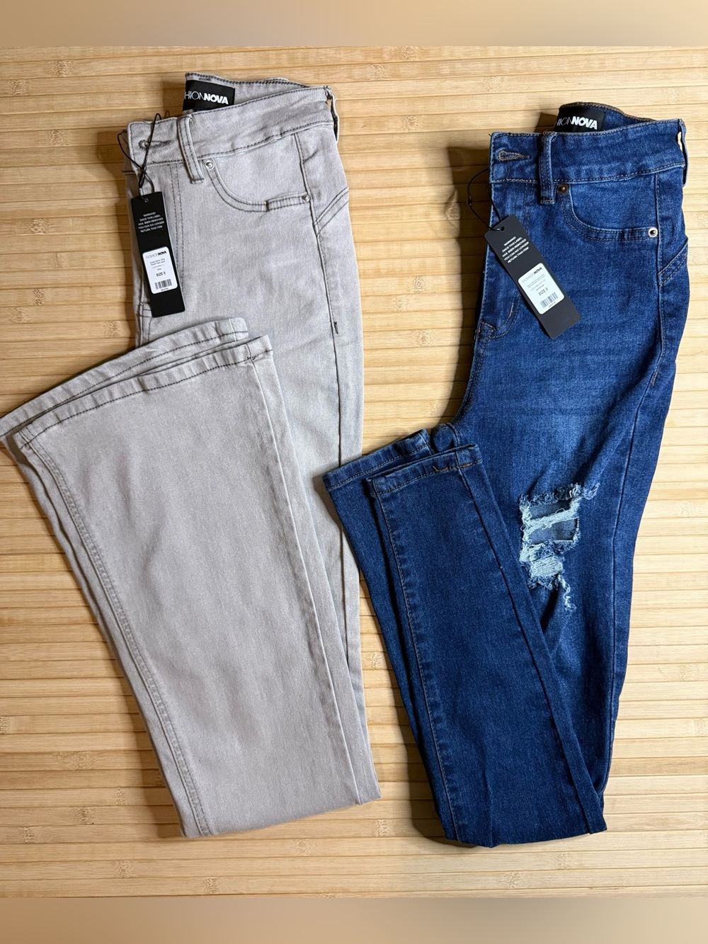 Bundle of 2: Fashion Nova Booty Lifting Jeans Size 0 NWT Grey & Dark Wash
